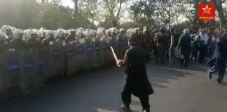 Pakistan Attacks on police