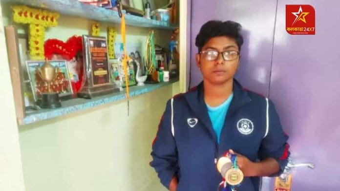 Poulomi-Adhikari Poulomi Adhikari