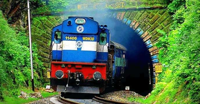 Passengers traveling without ticket on India's valid train service