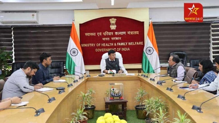 H3N2 ভাইরাসের কারণে ২ জনের মৃত্যুর জেরে জরুরি বৈঠকে কেন্দ্রীয় স্বাস্থ্যমন্ত্রী central-government-alert-on-h3n2-influenza-virus-minister-mansukh-mandaviya