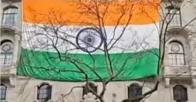 indian-embassy-high-commission-London-puts-big-trianga