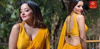 Mona Lisa Jhuma Boudi looks hot on social media
