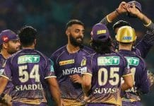 KKR team huddle during a match