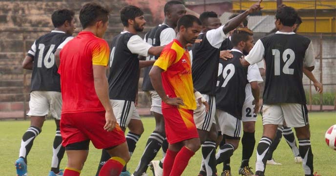 Mohammedan SC and East Bengal face off on the field
