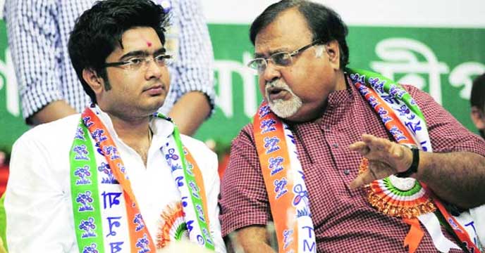 Partha Chatterjee and Abhishek Banerjee discussing ahead of Trinamool's action plan launch
