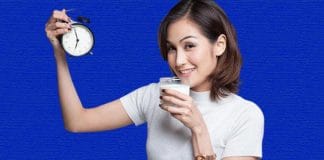 Sip a glass of milk at night to ease insomnia