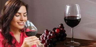 Control Cholesterol Levels with Red Wine, Experts Suggest
