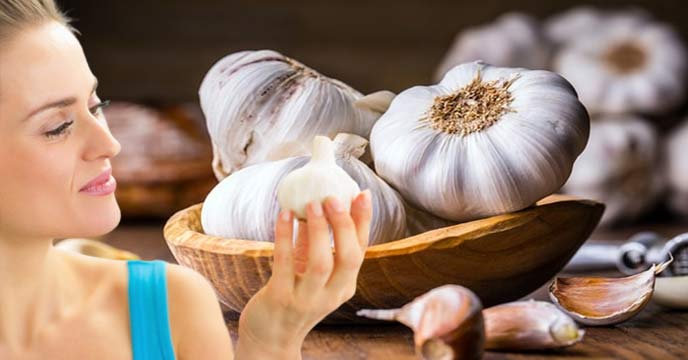 Discover the Immune-Boosting Benefits of Garlic, from Indigestion to Cancer Prevention