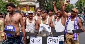 "Kolkata High Court Allows Hurricane Procession for Group D Job Seekers
