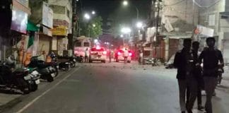 Fatal Communal Clashes Erupt in Maharashtra's Akola Over Controversial Instagram Post