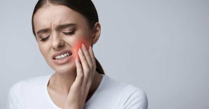 Managing Toothaches: Causes, Solutions, and Preventing Bone Loss