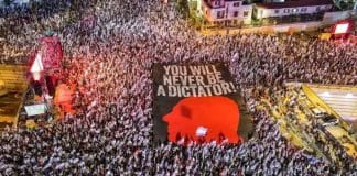 Mass Protests Against Israeli Prime Minister's Control over Supreme Court: Latest Updates