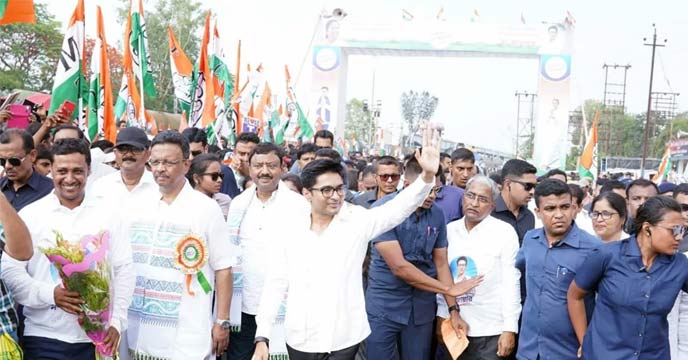 Sangyog Yatra in Murshidabad TMC Sparks Controversy with Secret Ballot Vote Favoring CPM