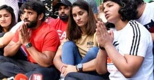 Farmers' Leaders Extend Support to Wrestlers' Strike Amid Police Reinforcement in Chanting Protests