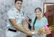 Kolkata police: কলকাতা পুলিশের সহায়তায় গ্রিন করিডরে পৌঁছানো ছাত্রীই স্কুলের সেরা student-who-reached-centre-with-kp-help-topped-school-in-madhyamik