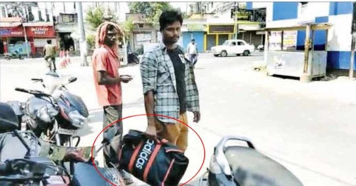 Disturbing Discovery in kaliyaganj: Child's Body Found in Bag, Hospital Authorities Alert State