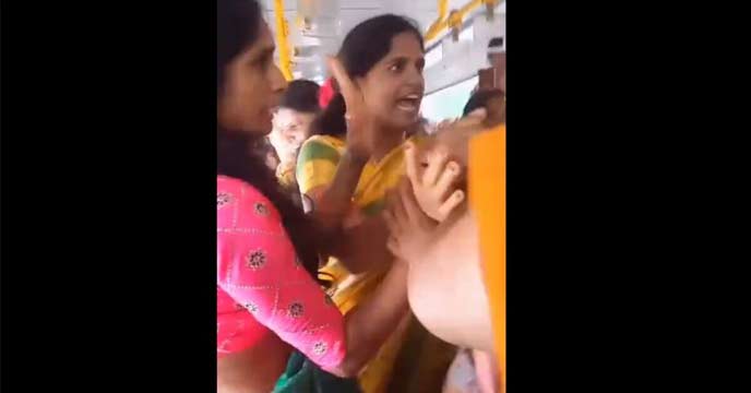 Brawl Breaks Out as Two Women Fight for Seat on Karnataka Bus