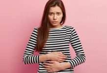 stomach rumbling after eating