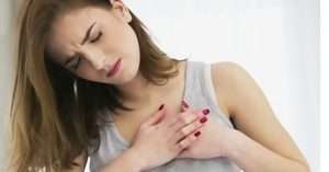 woman-palpitation-heart