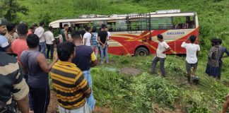 Kumbh Pilgrims' Bus Involved in Accident Again on Asansol's 19 Number Highway