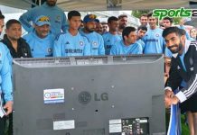 Chandrayaan-3 Achieves Soft Moon Landing; Indian Cricket Team