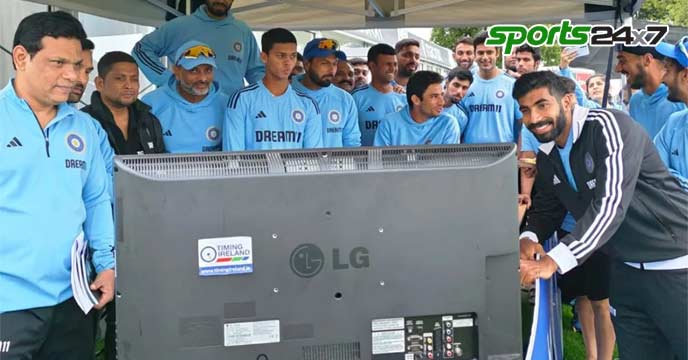 Chandrayaan-3 Achieves Soft Moon Landing; Indian Cricket Team
