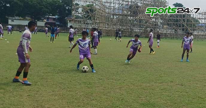 Calcutta Football League, goals, matches, United Sports, Peerless Sporting Club, victory, football action, sports news, match recap