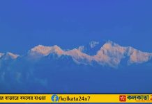 Darjeeling: শরৎ আকাশে কাঞ্চনজঙ্ঘার হাসি, দার্জিলিং জমজমাট