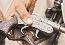 STF: বাসন্তীতে অস্ত্রকারখানা, বাজেয়াপ্ত বেআইনি আগ্নেয়াস্ত্র