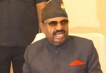 বাঙালি সুরক্ষায় রাজ্যপালের বার্তা, আস্থা রাখতে পারলেন না পার্থ C.V. Ananda Bose Leads Independence Day Celebrations at Barrackpore’s Gandhi Ghat