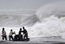 Cyclone Montha to Cross Coast Tonight; Rough Sea Conditions Reported from Digha