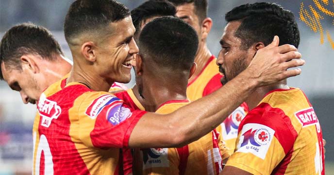 Amidst his heroics on the field, Nandakumar-Sekhar of East Bengal reflects on his father's influence and legacy, highlighting a different kind of heroism beyond the realm of football.