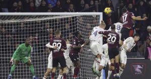 Fiorentina moved up to fourth in Serie
