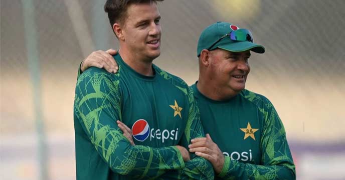 Pakistan Cricket Board Shuffles Coach