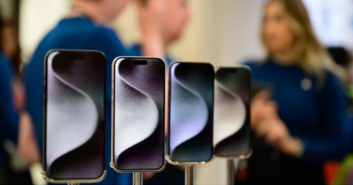 iPhone 15 hits stores worldwide