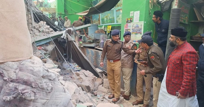 Building collapses in Ajmer Sharif