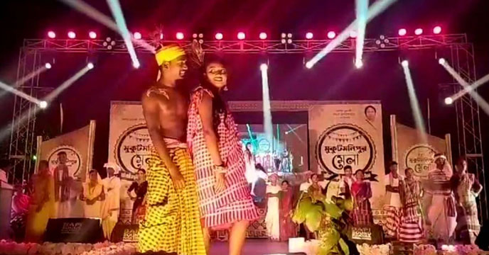 Bengal's first tribal fashion show in Bankura