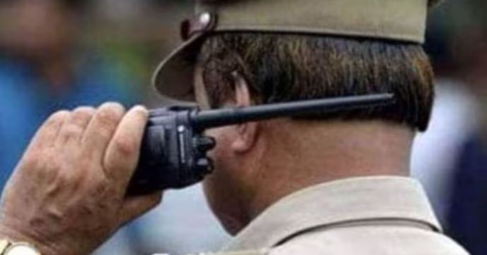 Howrah District Magistrate Faces Wrath of Locals at 'Amader Para, Amader Samadhan' Camp