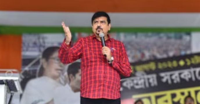 পুর নিয়োগ দুর্নীতি মামলায় ইডি দফতরে হাজিরা দিলেন সুজিতের জামাই 10 Sujit’s Son-in-Law Appears Before ED in Municipal Recruitment Corruption CaseSujit’s Son-in-Law Appears Before ED in Municipal Recruitment Corruption Case