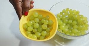 Angoor Chutney