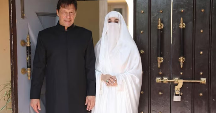 Former Pak PM Imran Khan with wife Bushra Bibi