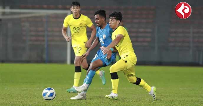 Indian football team stuck by Malaysia