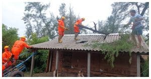 remal cyclone hits costal area