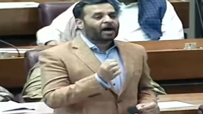 india landed on moon while we pakistani syed mustafa kamal lawmaker