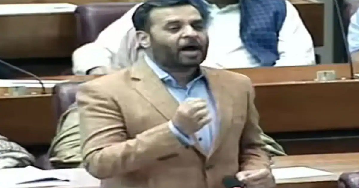 india landed on moon while we pakistani syed mustafa kamal lawmaker