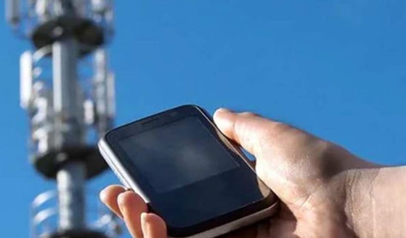 phone network problem Network Boosting: বাড়িতে নেটওয়ার্ক সমস্যা আছে? এই সিগন্যাল বুস্টার সমস্যার সমাধান করবে