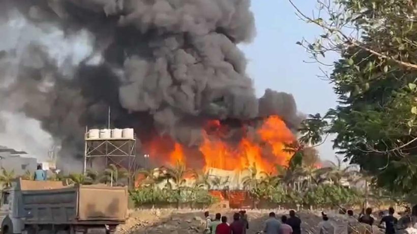 24 Dead in Massive Fire at Gaming Zone in Gujarat's Rajkot, Rescue Operations Underway"