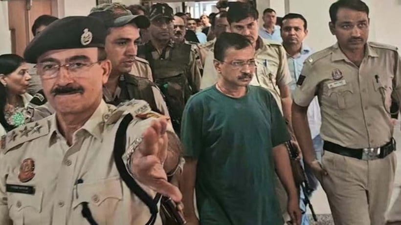 Delhi CM Arvind Kejriwal asks for Gita home cooked food and belt in CBI custody, হেফাজতে পাঠানোর আগে দিল্লির আদালত কেজরিওয়ালের কিছু অনুরোধ ও আবেদন মেনে নিয়েছে