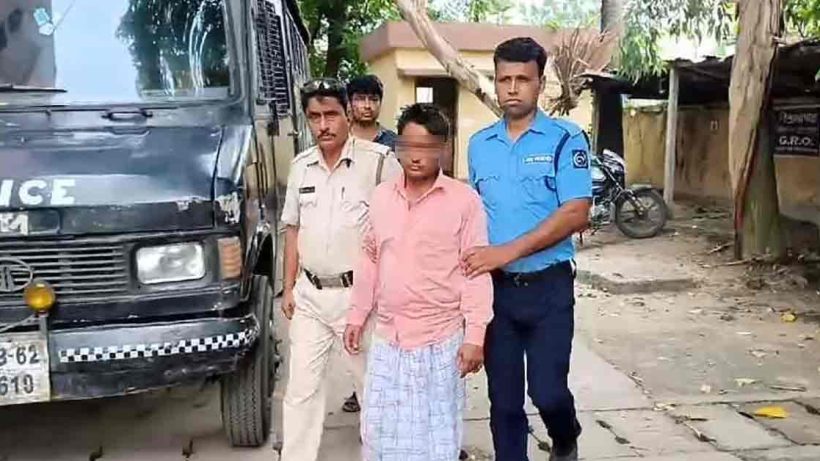বাংলাদেশের সাংসদ খুনের নৃশংসতার একই ছবি এবার দক্ষিণ দিনাজপুরে!
