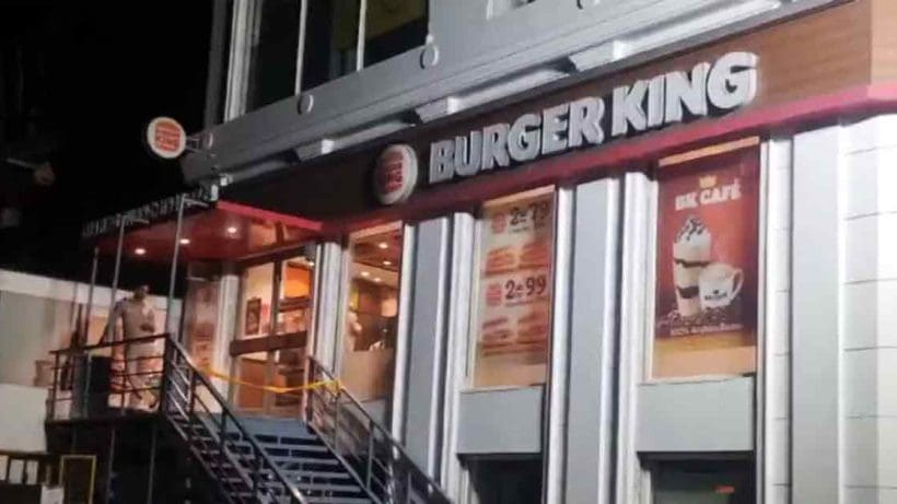 Burger King in Rajouri Garden night